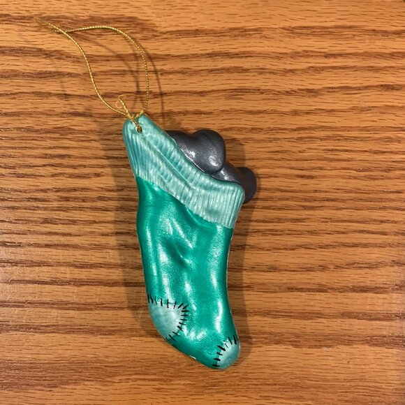 VINTAGE HANDMADE CERAMIC CHRISTMAS ORNAMENT, MOUSE IN A STOCKING - Picture 2 of 4